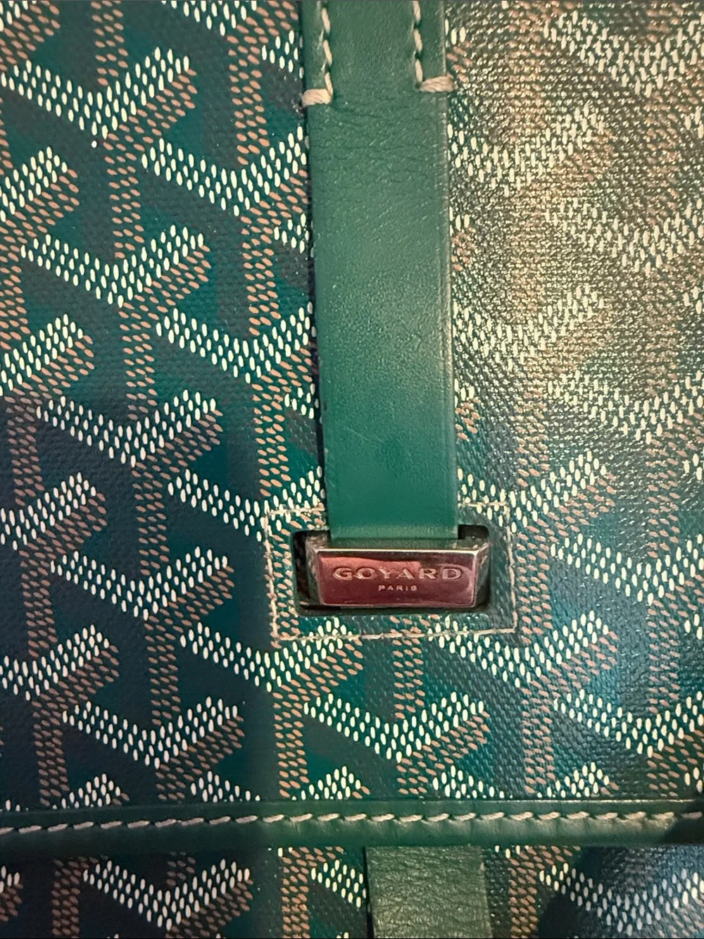 Goyard Green Goyardine Messenger Bag with Signature Chevron Print